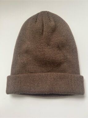 Five1Four Supply Co. Recycled Cashmere and Wool beanie tuque hat made in Canada